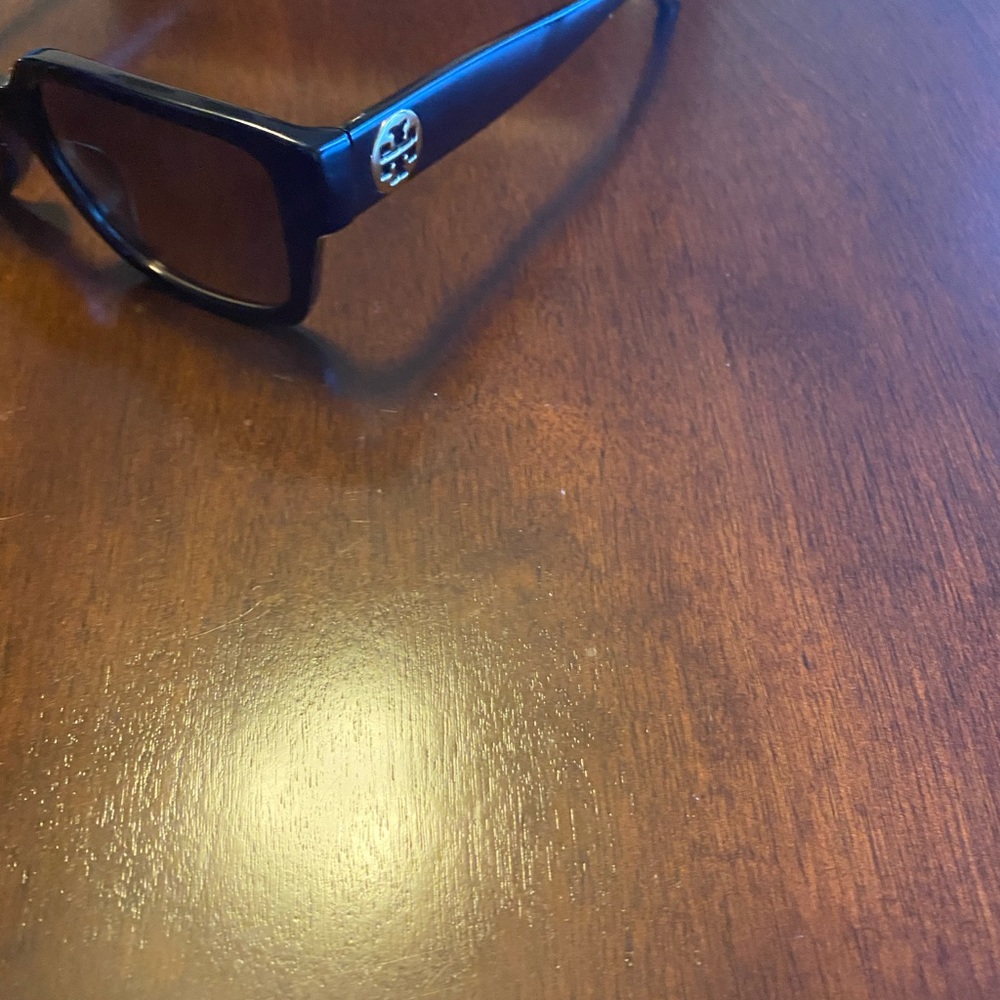 Sun Glasses - image 2